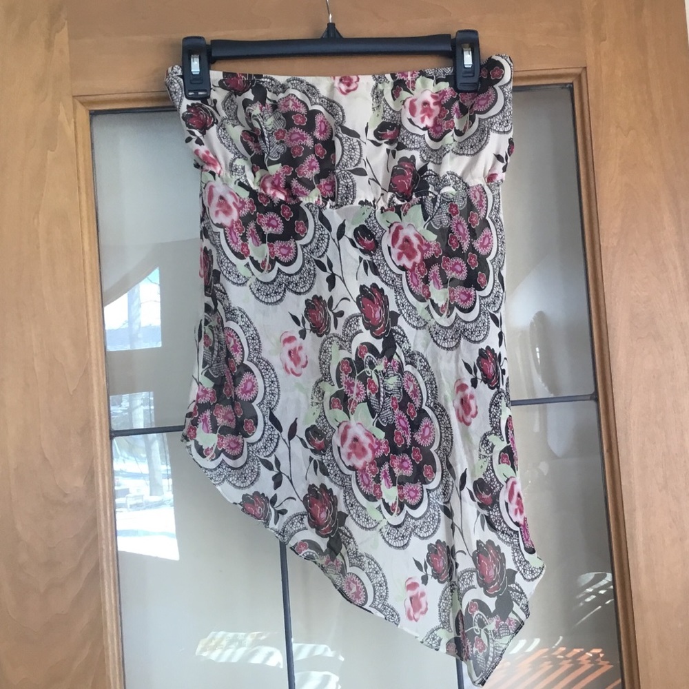 A Pea in the Pod maternity top